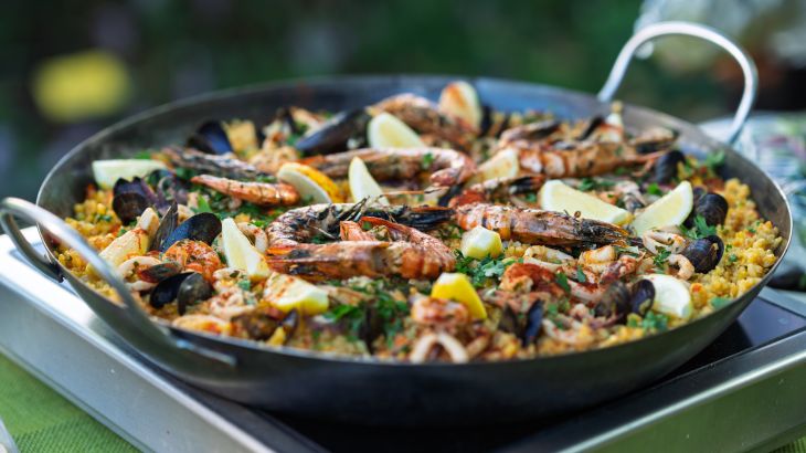 A pan of seafood paella